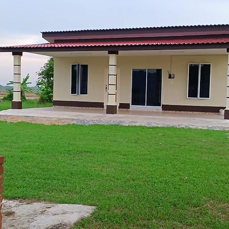 Heal Inn Roomstay- Islamic Guest Kangar Luaran gambar